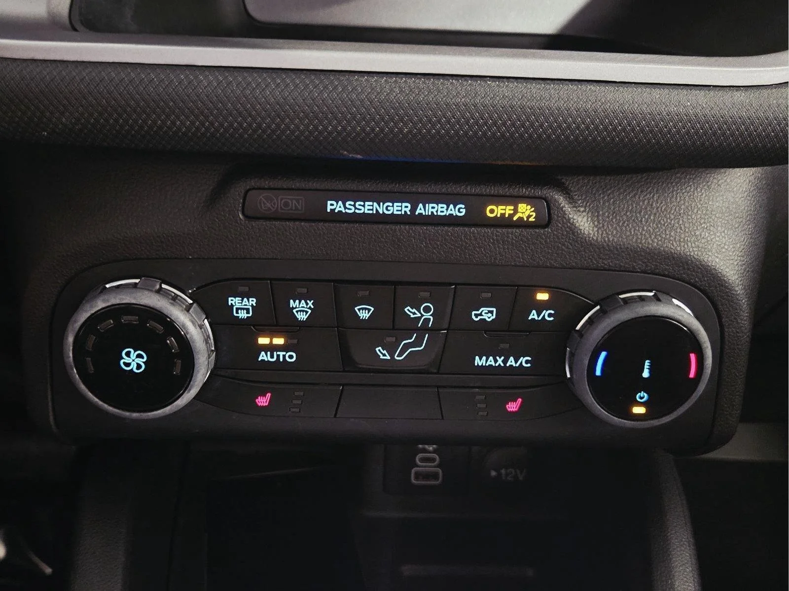 Used 2024 Cactus Gray Ford Big Bend image 24