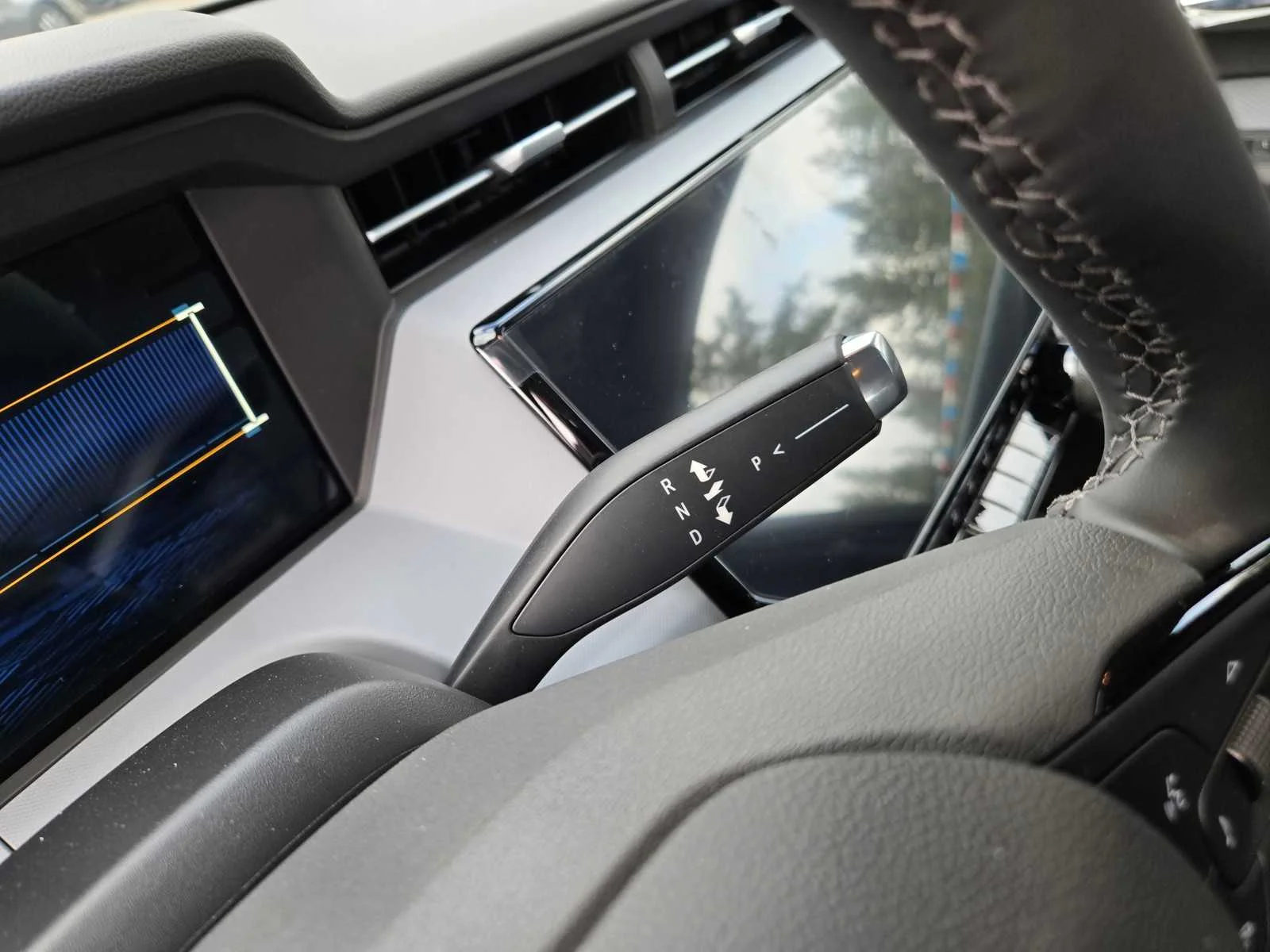 New 2027 Sterling Grey Metallic Chevrolet LT image 14