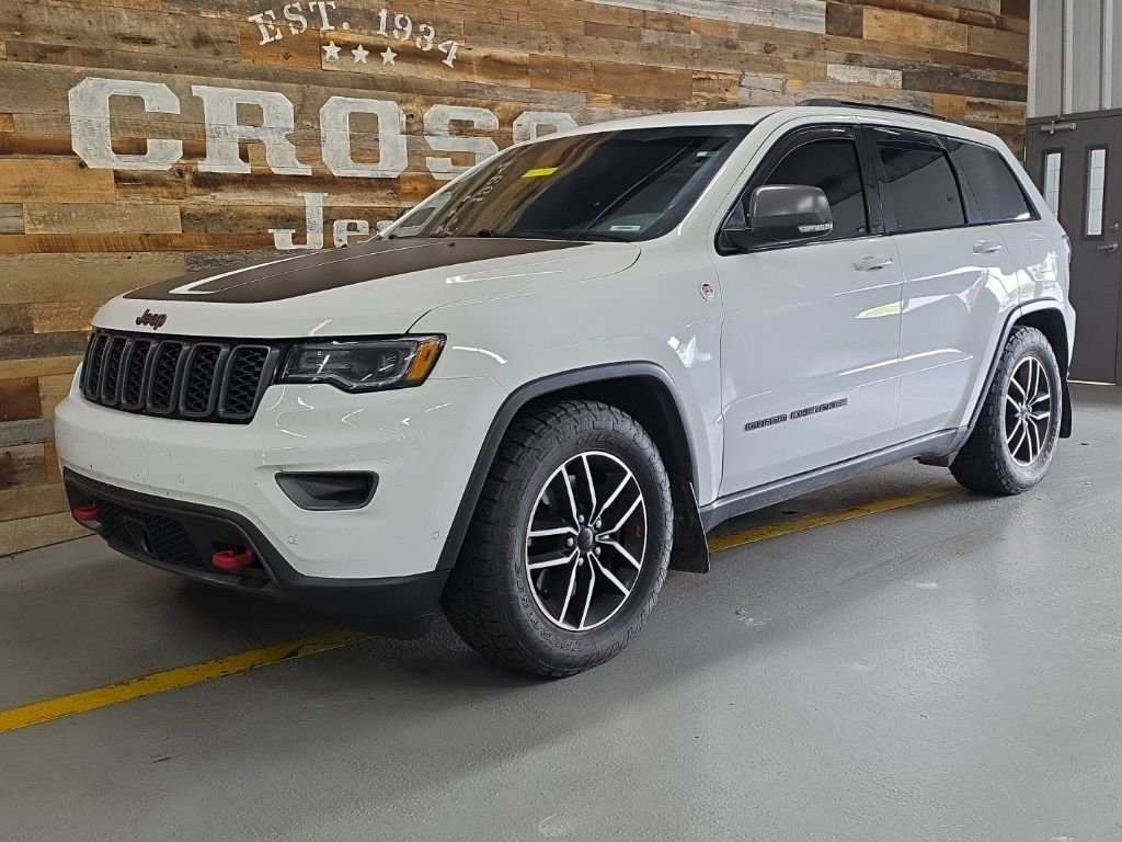 Used 2021 Bright White Clearcoat Jeep Trailhawk image 2