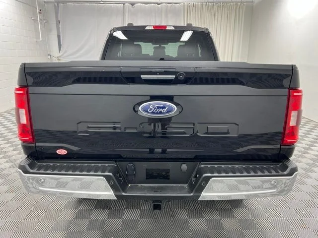 Used 2023 Black Ford XLT image 7