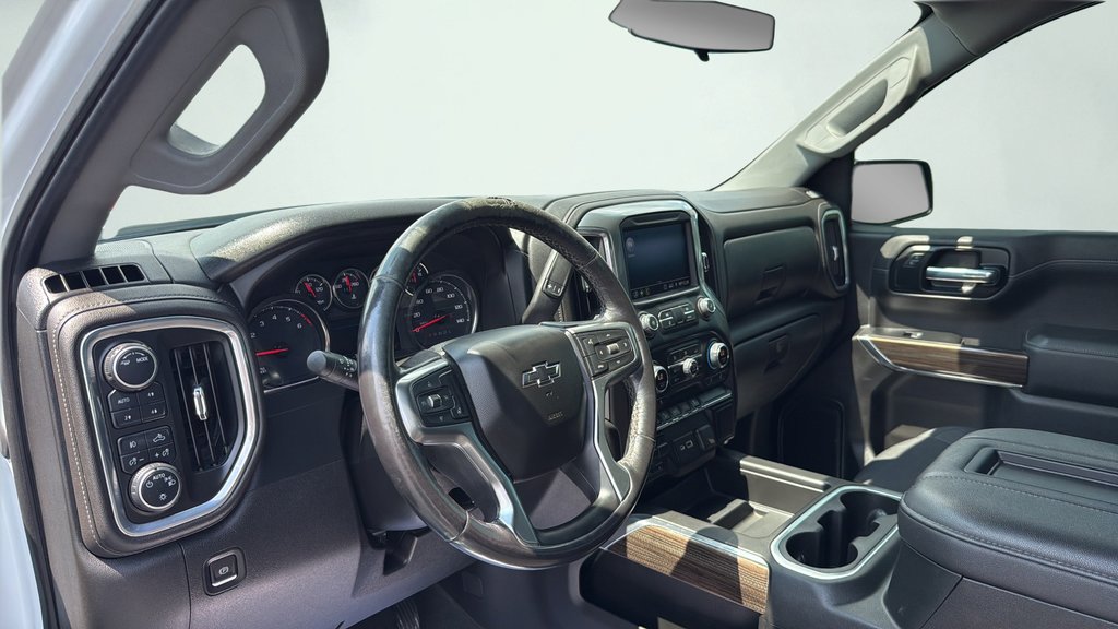 Used 2021 SUMMIT WHITE Chevrolet LT Trail Boss image 34