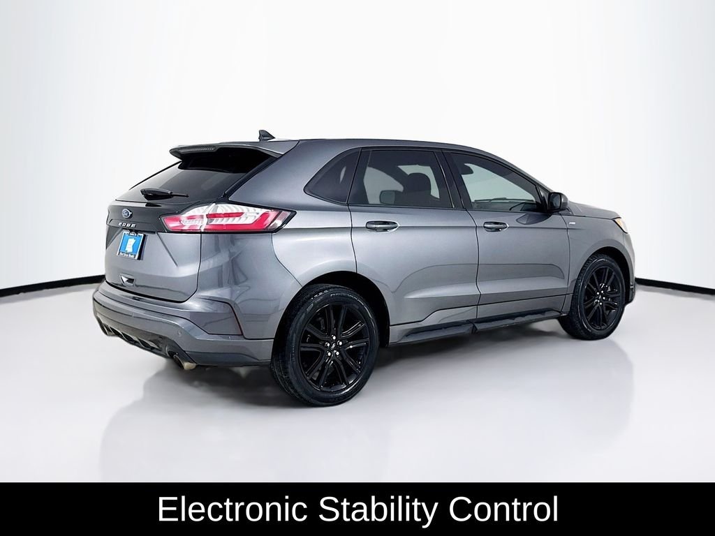 Used 2021 Gray Metallic Ford ST Line image 7