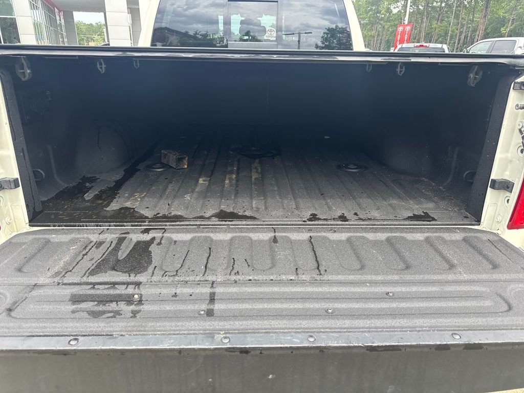 Used 2024 White Ram Laramie image 32