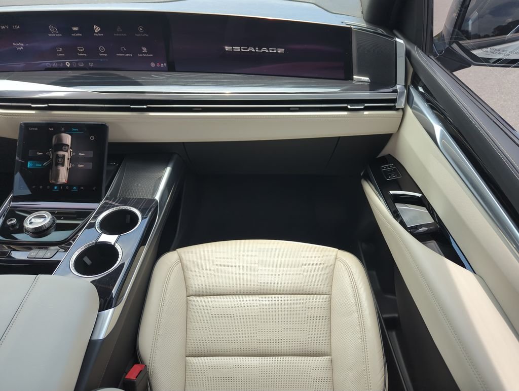 Used 2025 Silver Cadillac Sport image 15