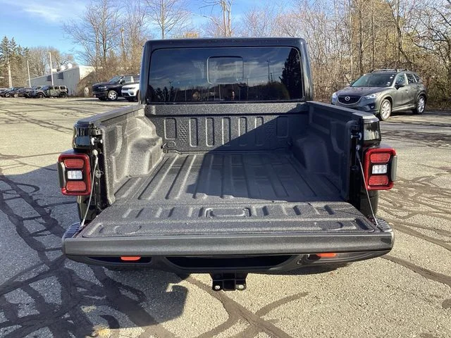New 2026 Black Clearcoat Jeep MOJAVE X 4X4 image 21