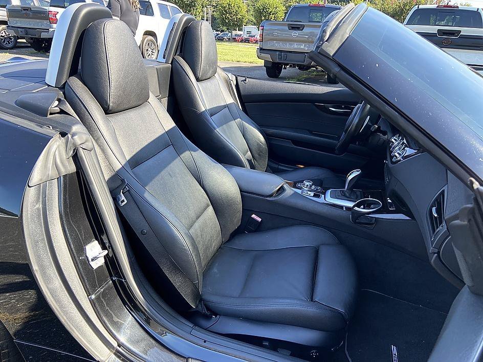 Used 2013 Black Sapphire Metallic BMW sDrive35is image 16