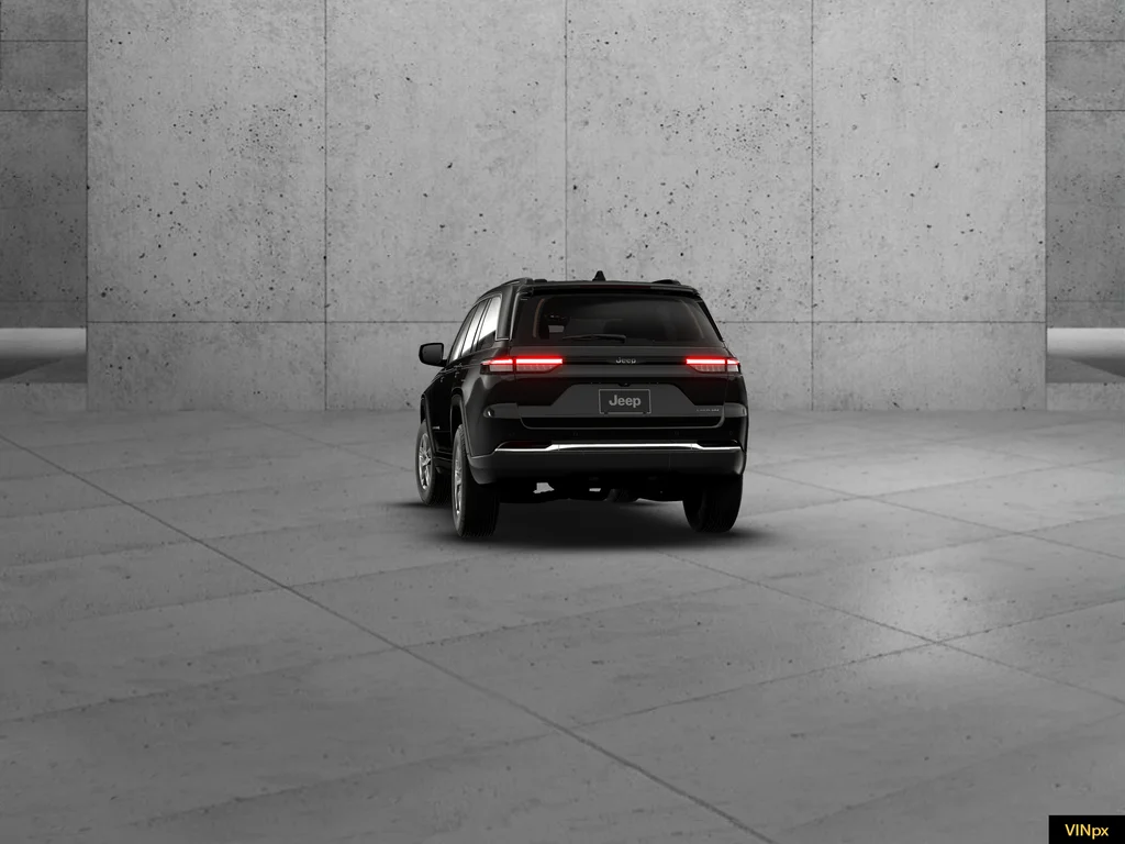 New 2026 Diamond Black Crystal Pearl-Coat Exterior Paint Jeep Laredo image 12