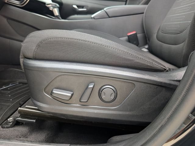 Used 2023 Black Hyundai SEL Premium image 20