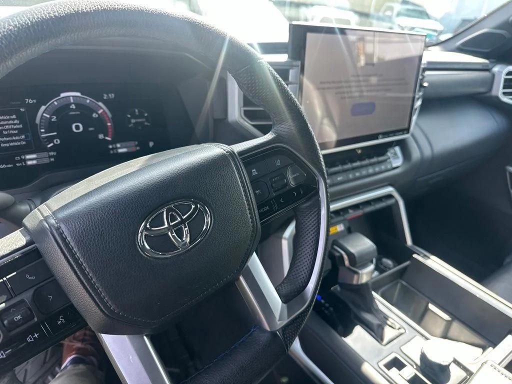 Used 2023 Silver Toyota Platinum image 4