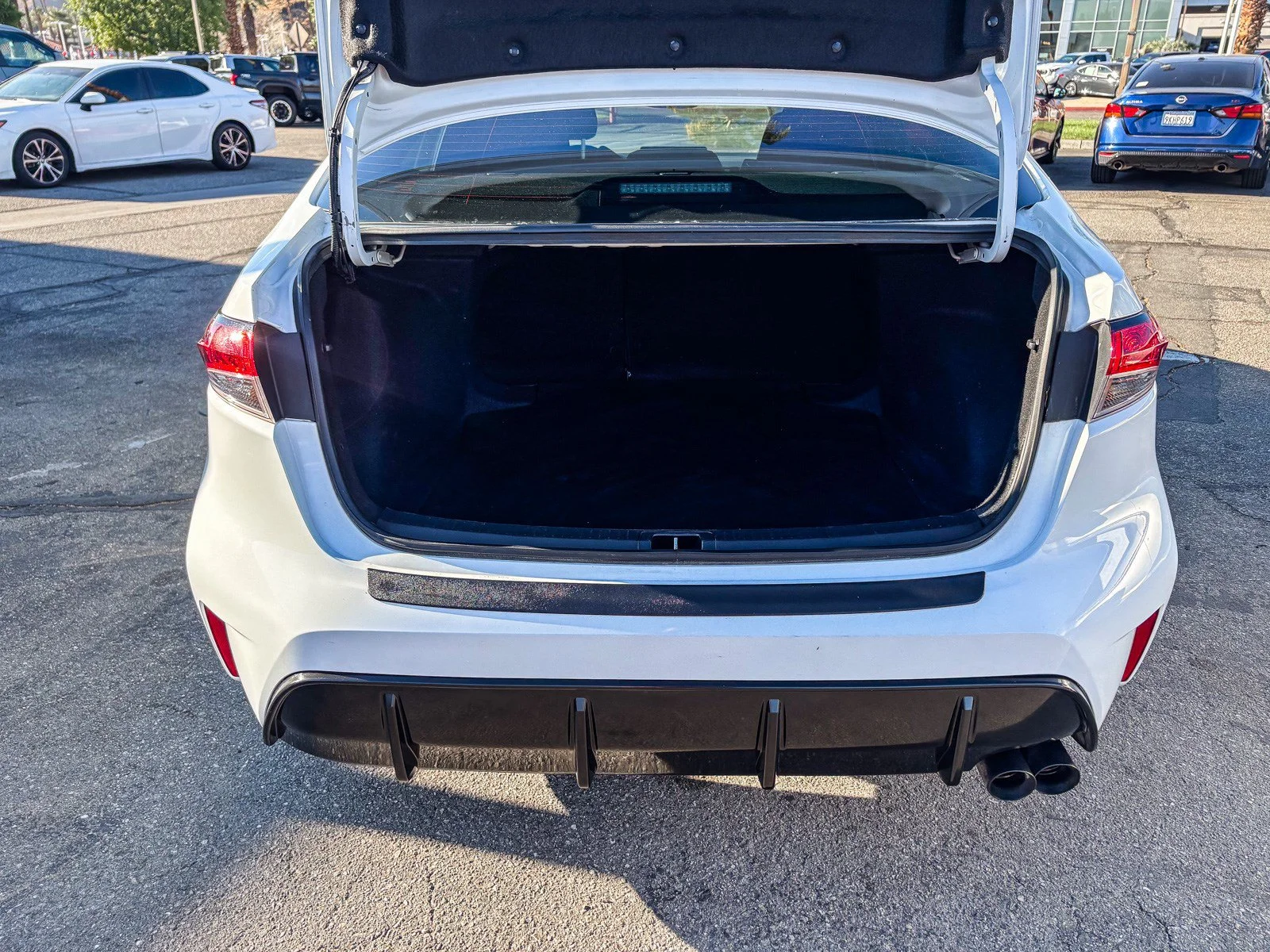 Certified Used 2024 Ice Cap Toyota SE image 12