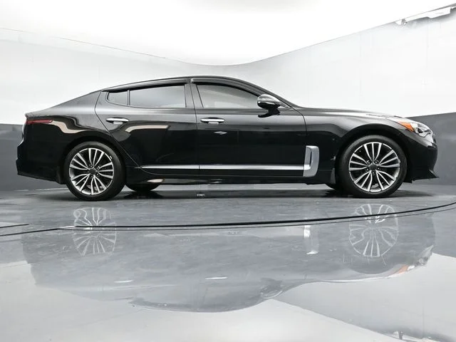 Used 2019 Black Kia Base image 38