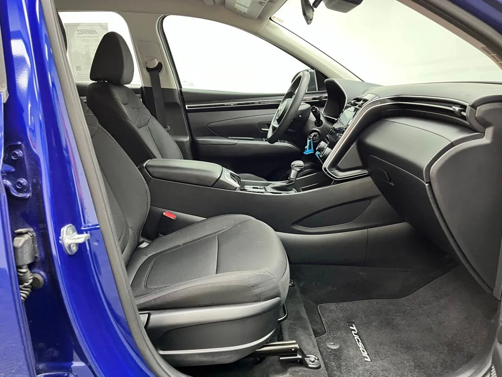 Used 2023 Blue Hyundai SE image 32