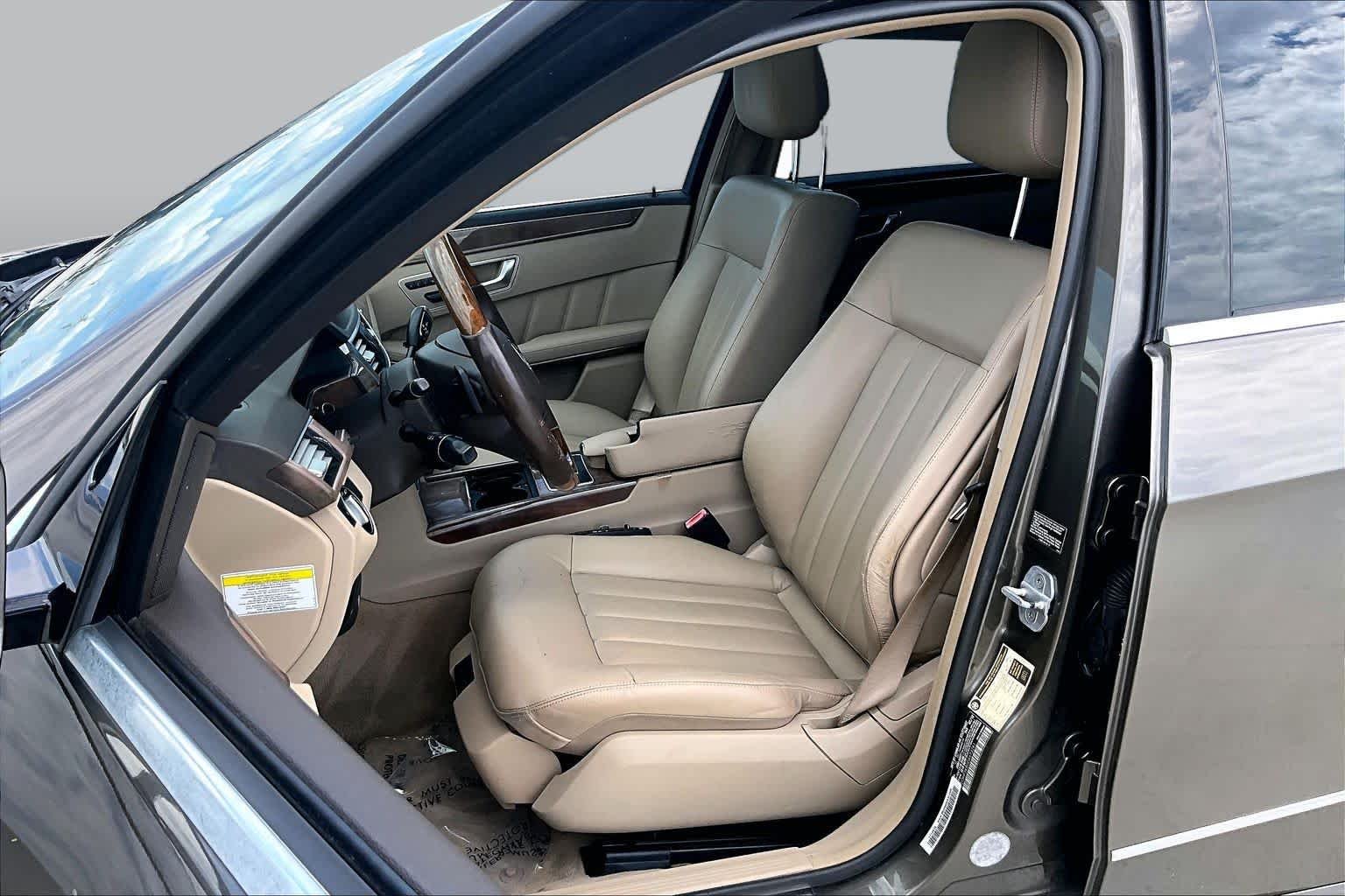 Used 2013 Indium Grey Metallic Mercedes-Benz E 350 Luxury image 7