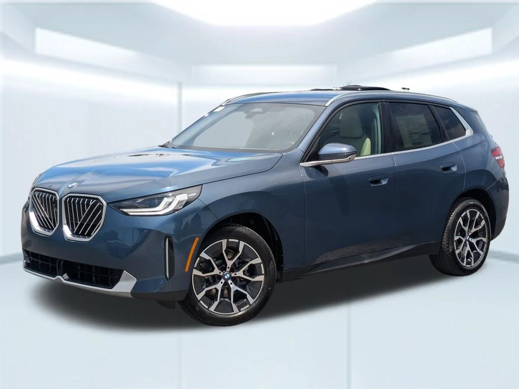 2026 BMW X3 30 XDRIVE's photo