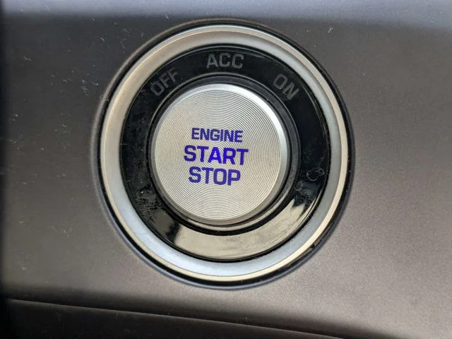 Used 2019 Silver Hyundai Sport image 32