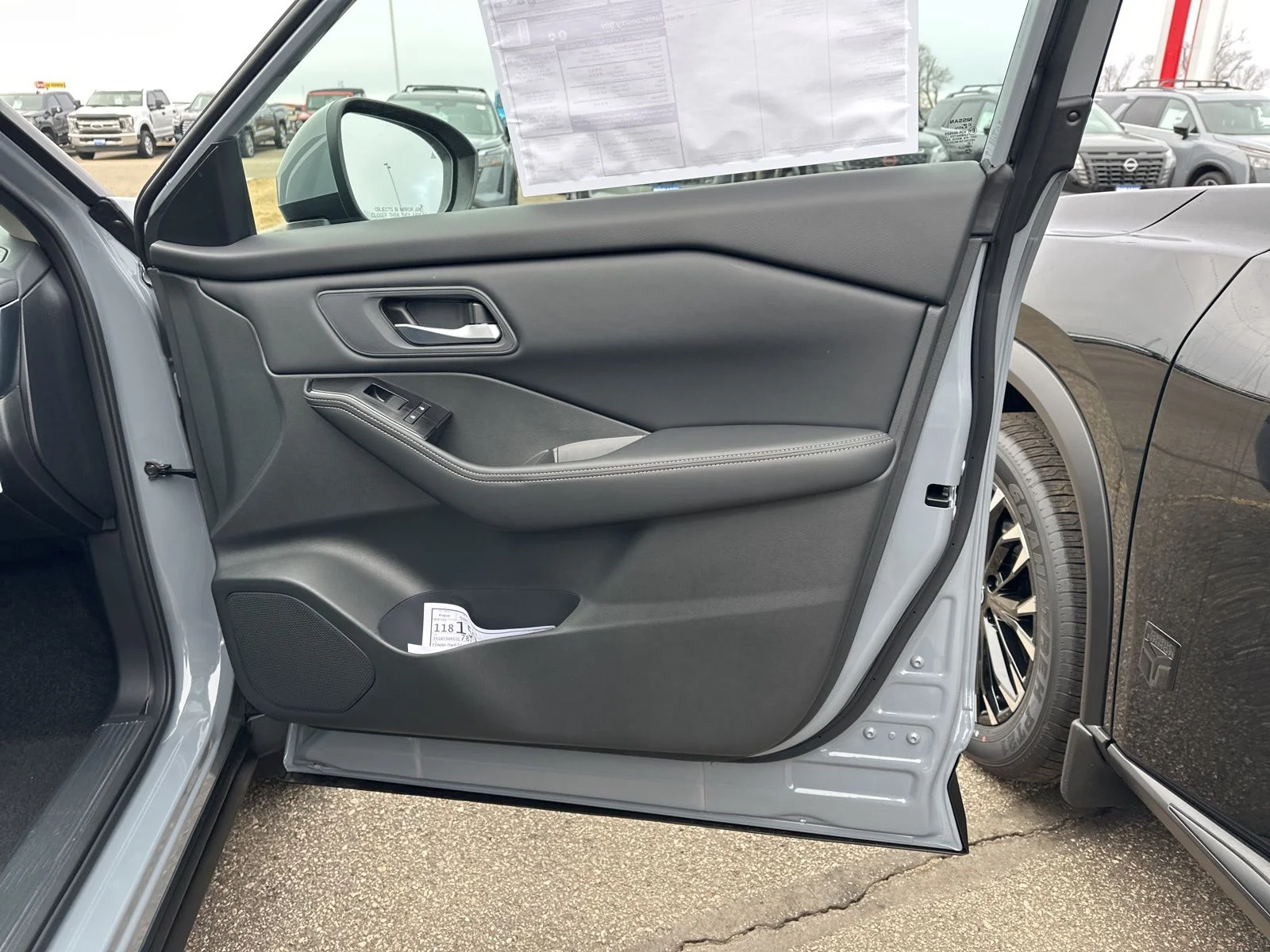New 2026 Boulder Gray Pearl Nissan SV image 35