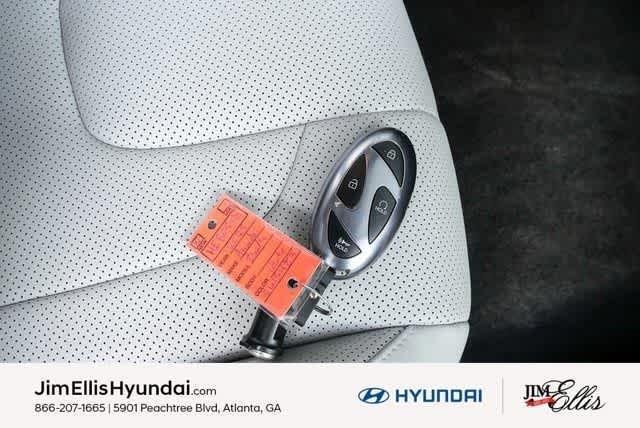 2025 Hyundai Elantra Limited - Photo 76