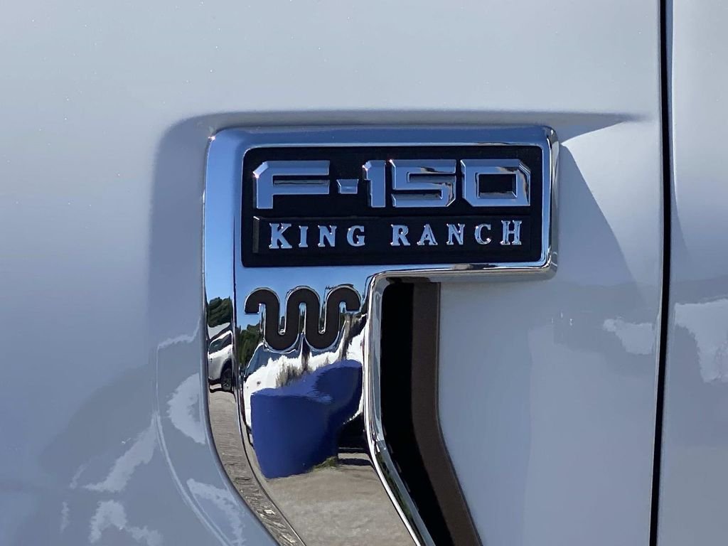 New 2026 Star White Metallic Tri-Coat Ford King Ranch® image 7