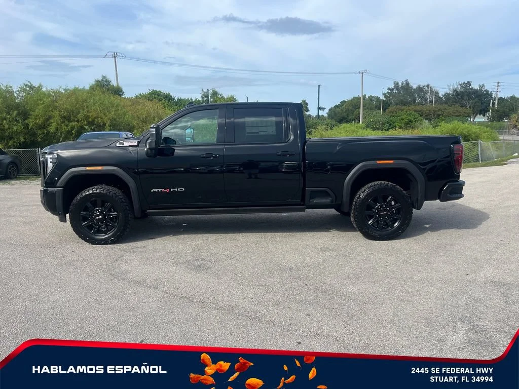 2026 GMC Sierra 2500HD AT4 - Photo 8