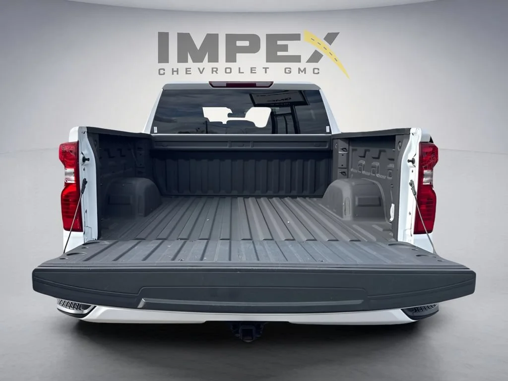 Used 2024 Summit White Chevrolet Custom image 26