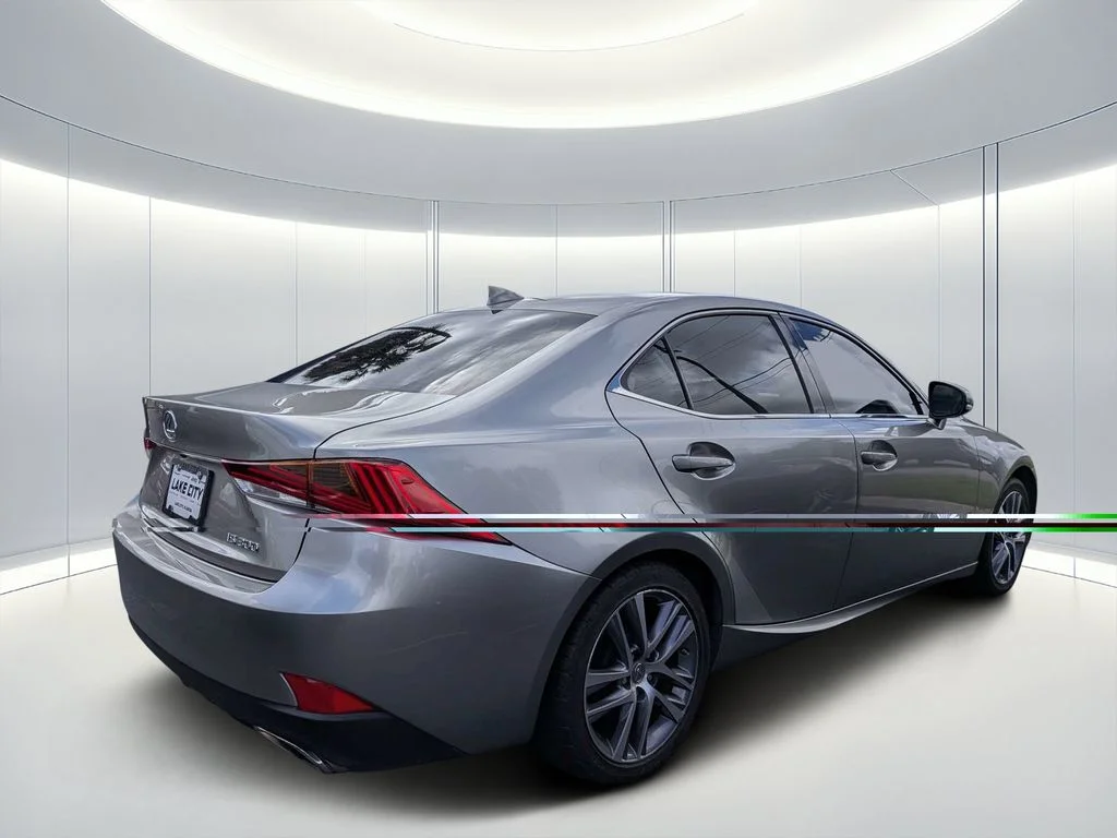 Used 2019 Silver Lexus 300 image 3