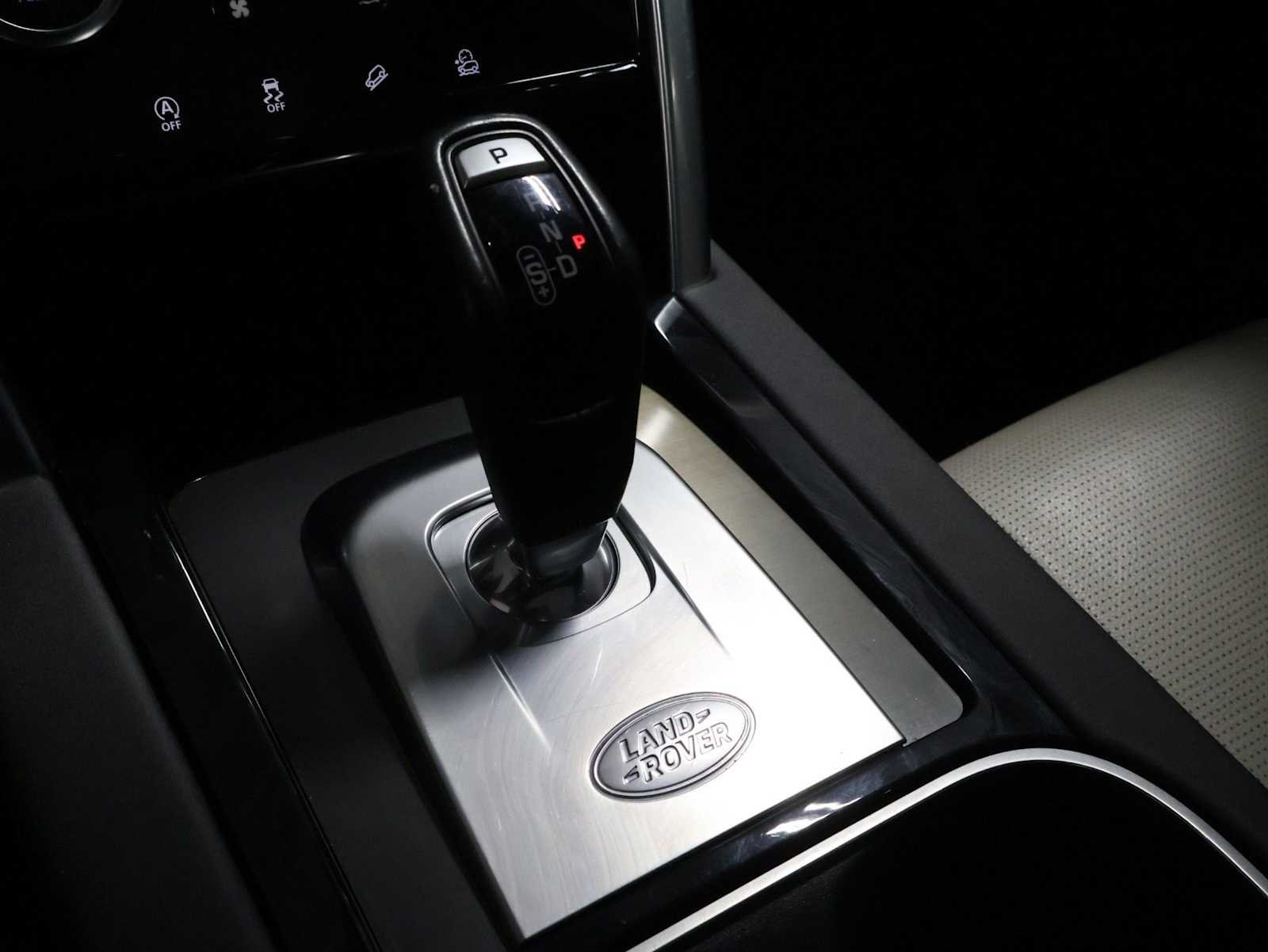 Used 2022  Land Rover S R-Dynamic image 27