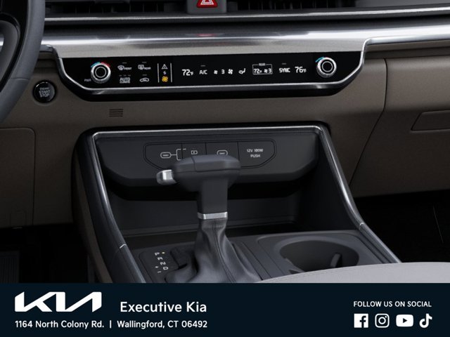 New 2027 White Kia LXS image 23