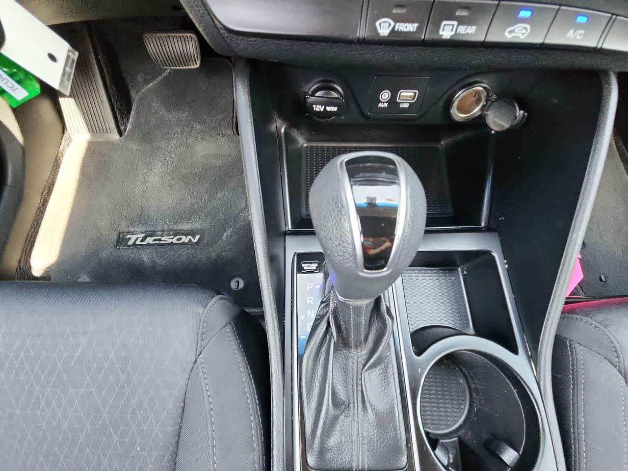 Used 2017 Caribbean Blue Hyundai Eco image 20