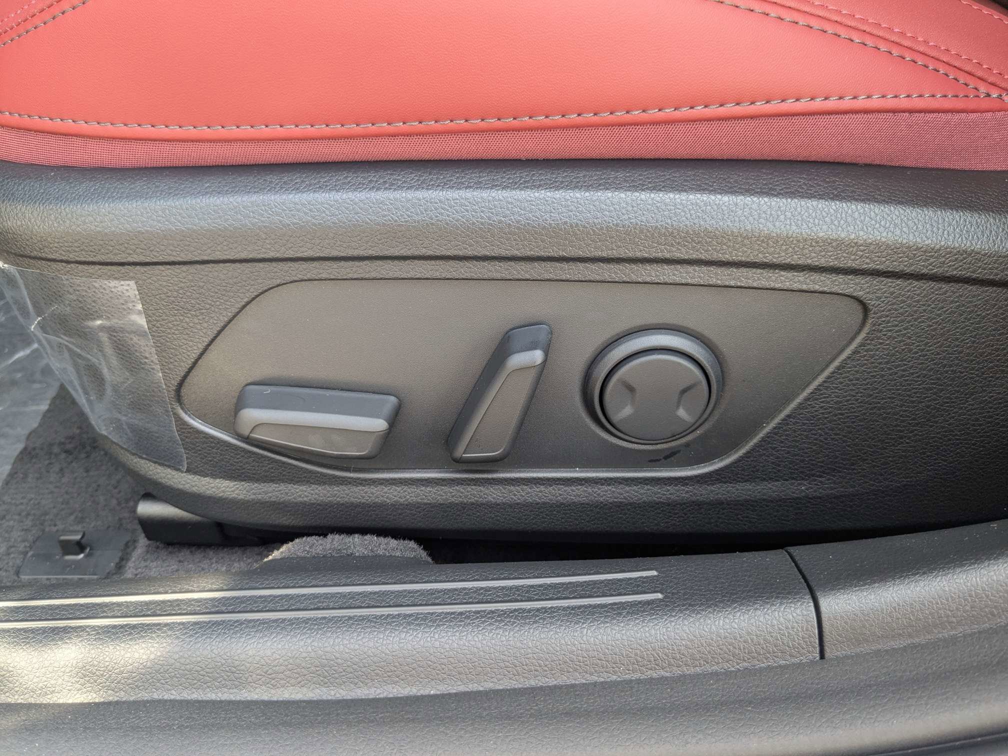 New 2026 Wolf Gray Kia GT-Line FWD image 22