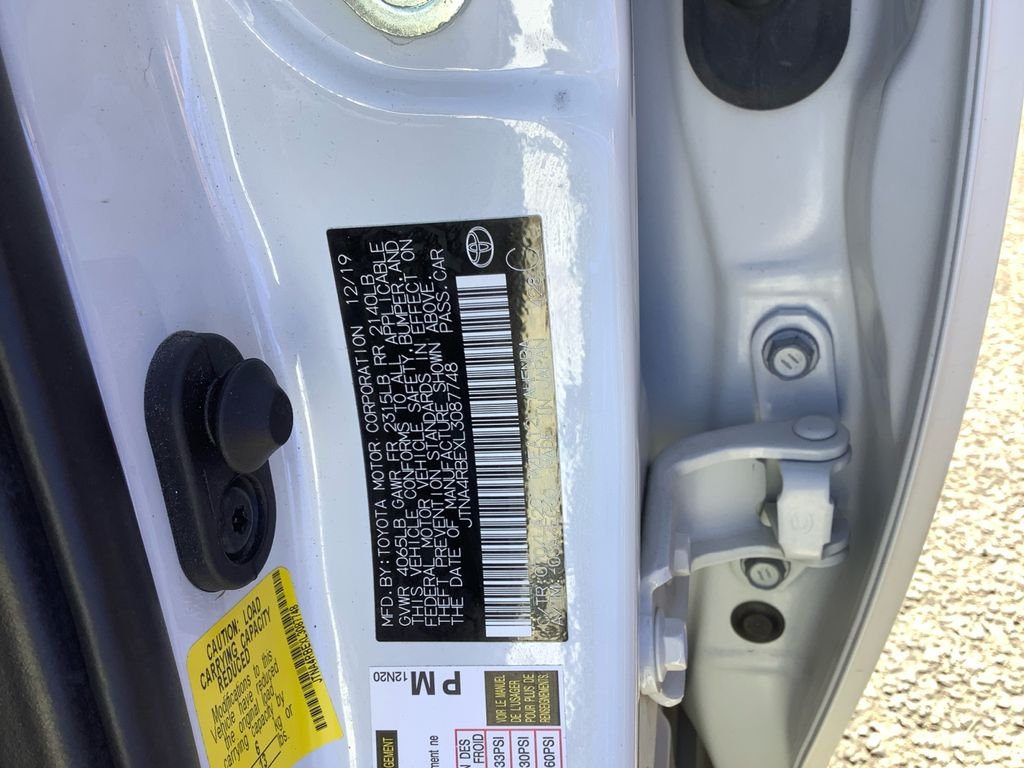 Used 2020 White Toyota XSE image 20