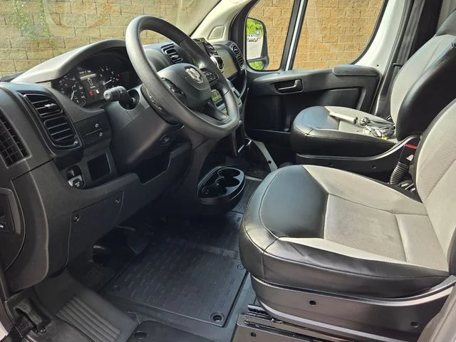 Used 2023 White Ram High Roof image 16