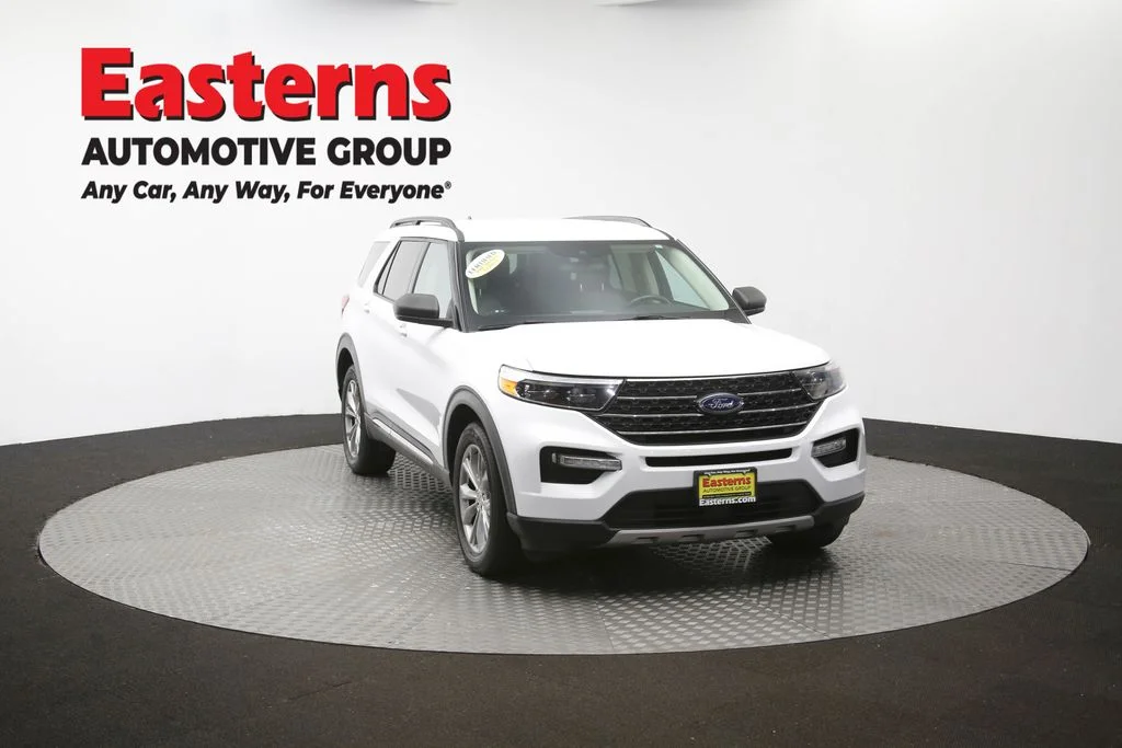 Used 2022 White Ford XLT image 54