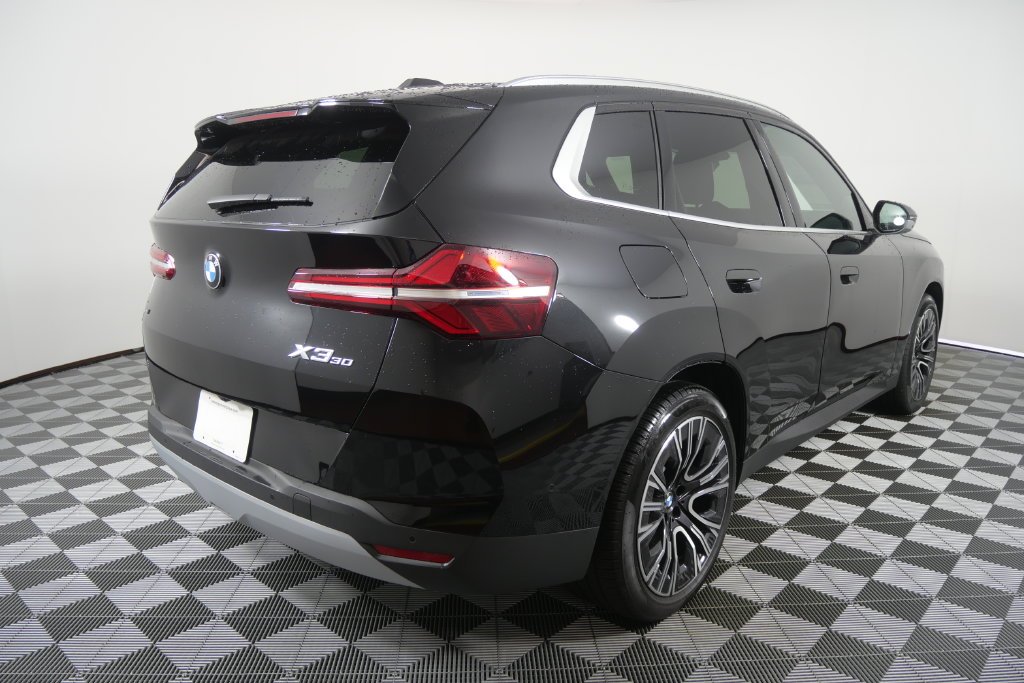 Certified Used 2026 Black Sapphire Metallic BMW 30 xDrive image 4