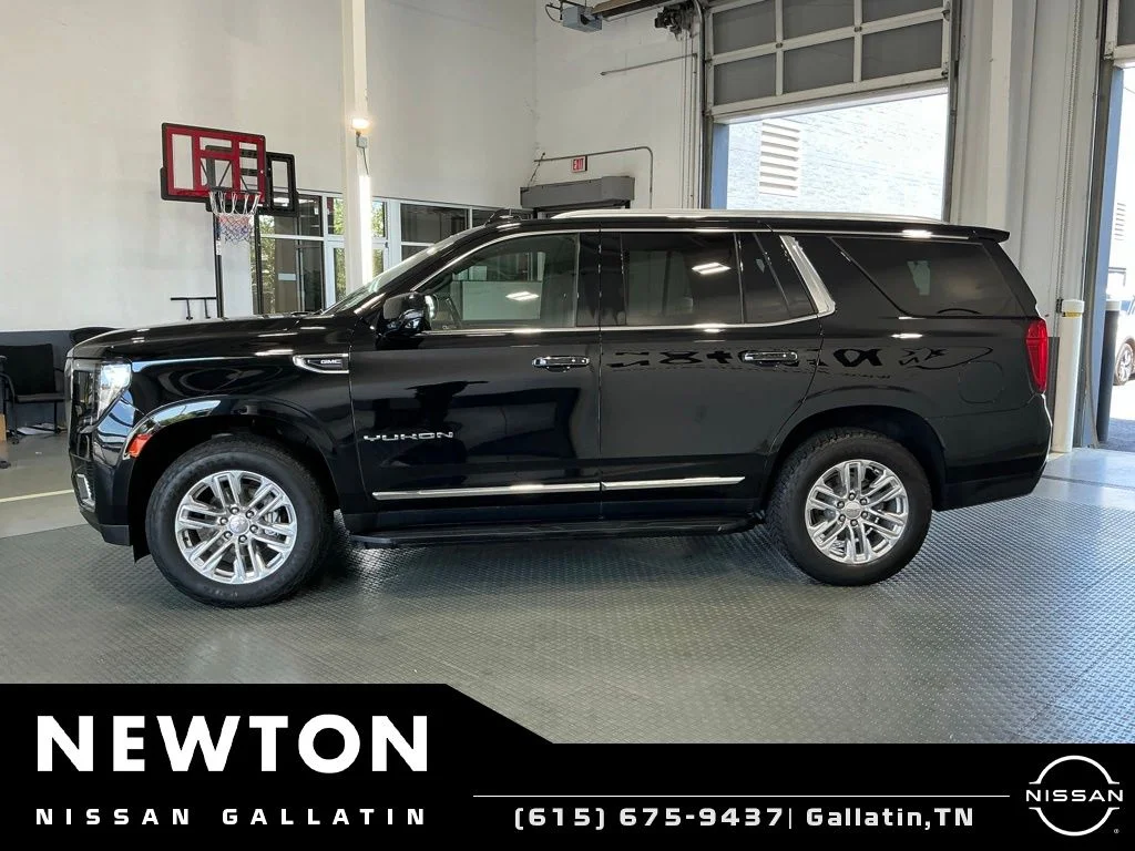 Used 2021 Onyx Black GMC SLT image 3