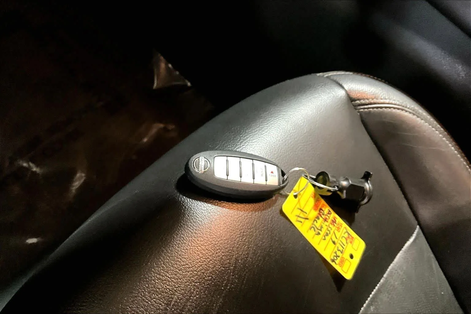 Used 2019 Super Black Nissan 2.5 Platinum image 15