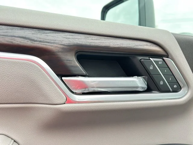 New 2026 Summit White GMC SLT image 22