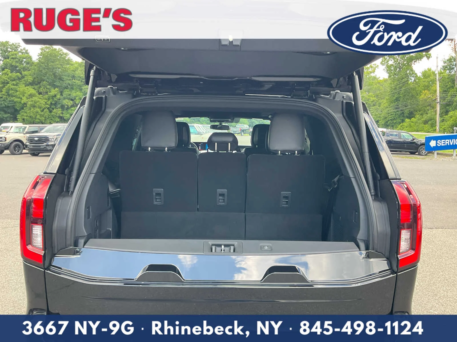 New 2027 Agate Black Metallic Ford Tremor image 14