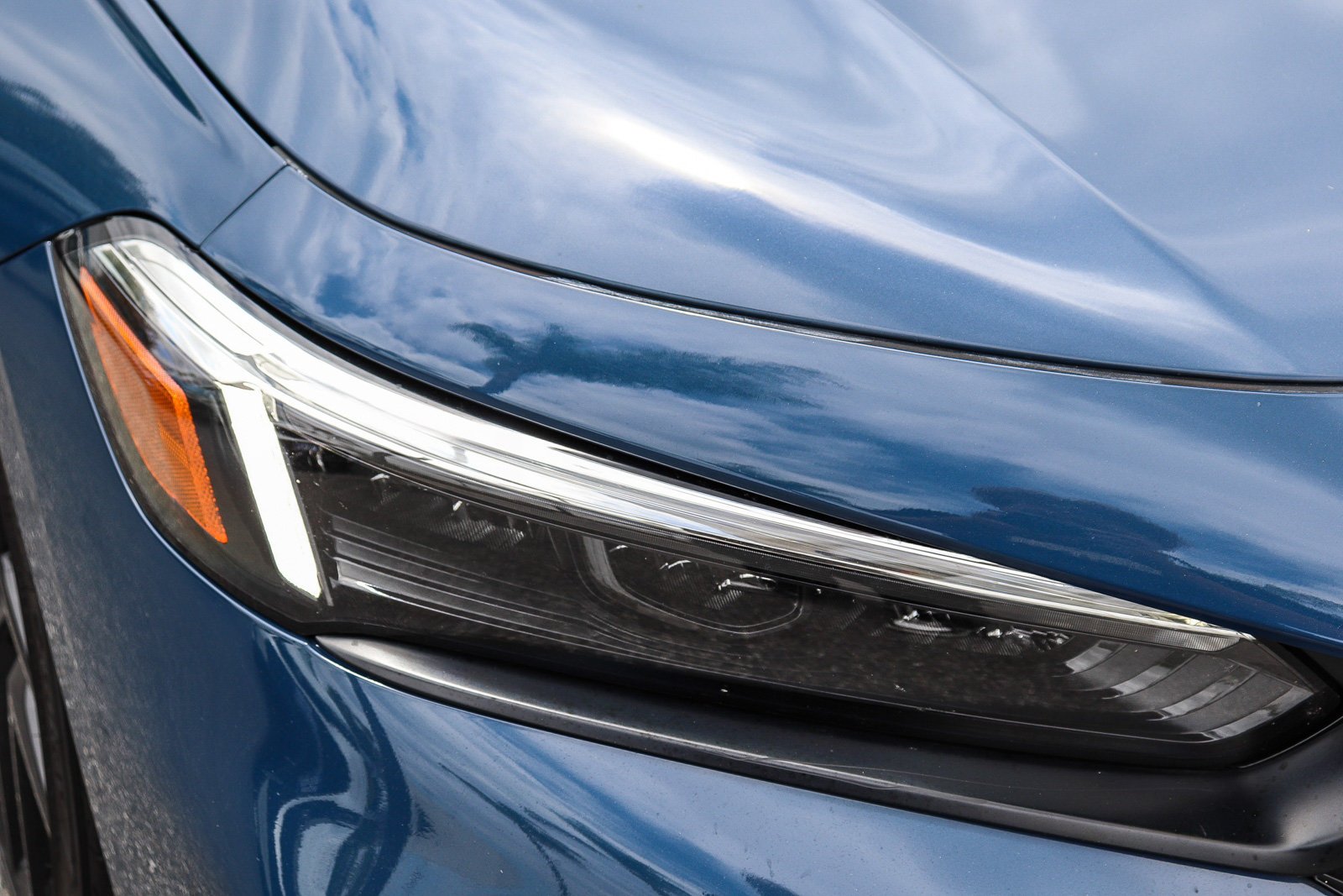 2025 Honda Civic Sport - Photo 6