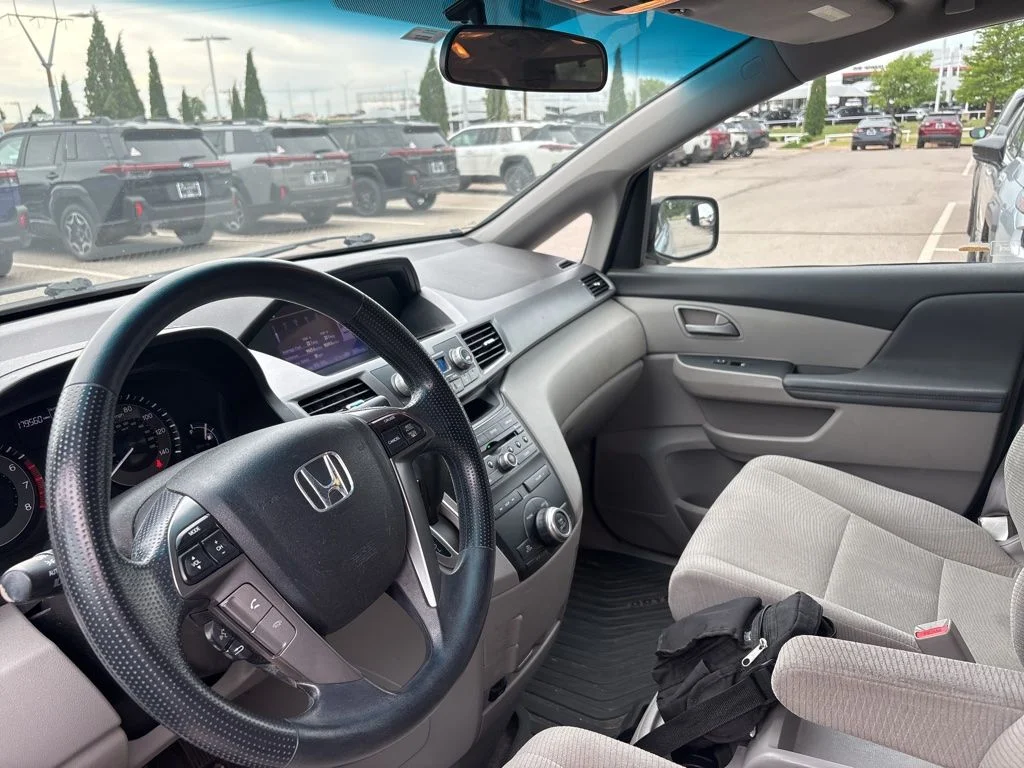 Used 2012 Blue Honda EX image 4