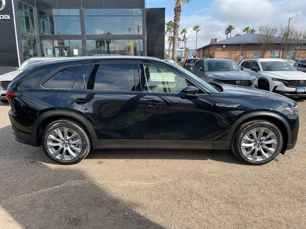 New 2026 Jet Black Mica Mazda 3.3 Turbo Select AWD image 10