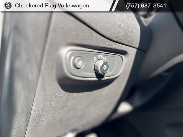 Used 2024 Summit White Chevrolet RS image 18