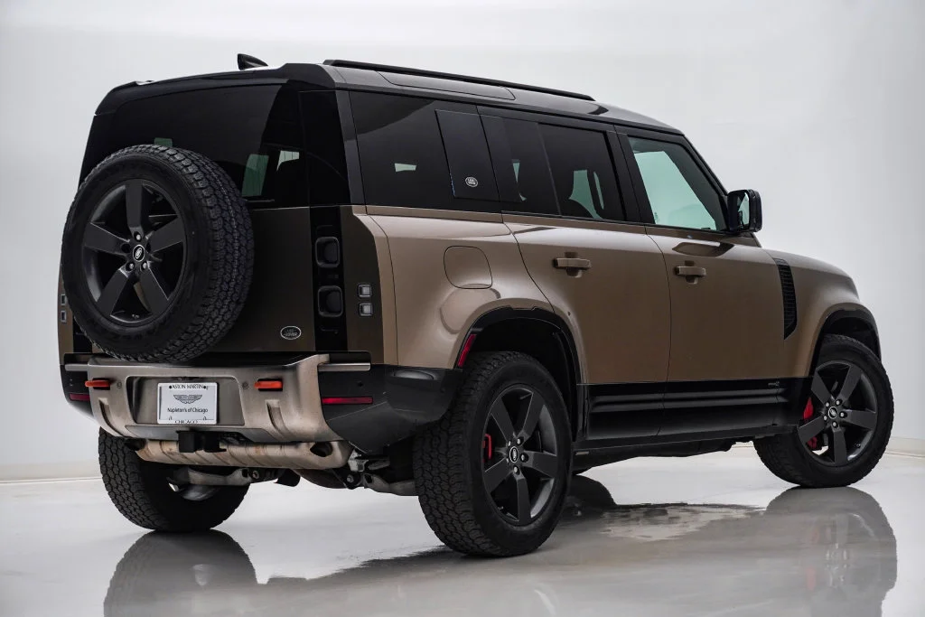 Used 2021 Gondwana Stone Metallic Land Rover X image 9
