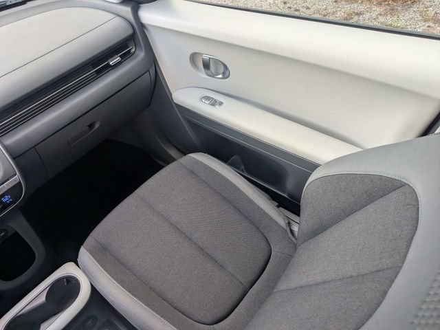 Used 2024 Green Hyundai SEL image 18