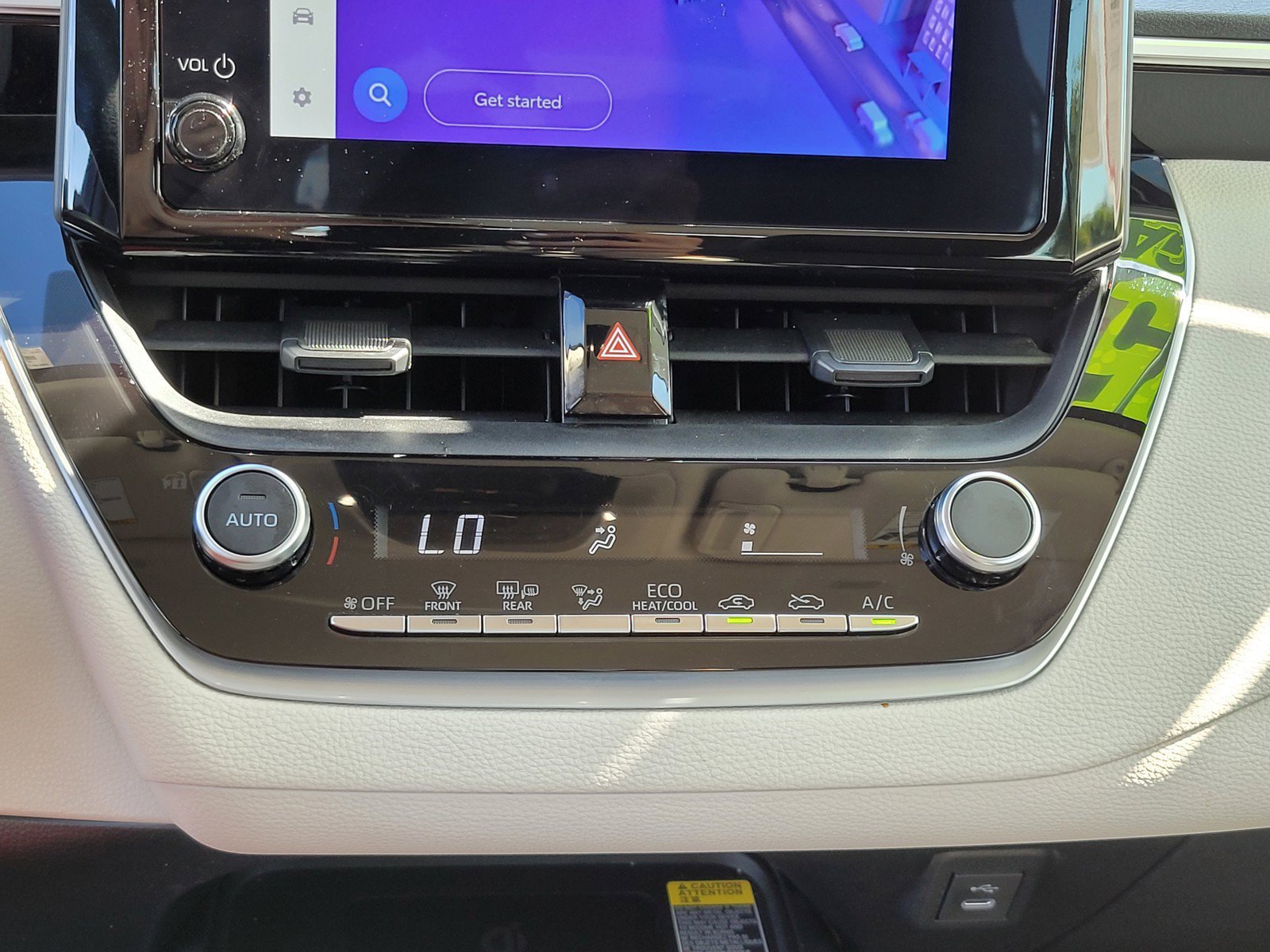 Used 2025  Toyota LE image 20