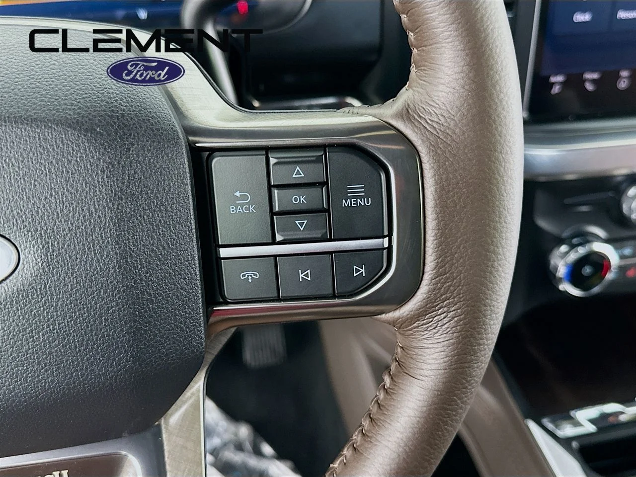 New 2026 Star White Metallic Tri-Coat Ford F-350® King Ranch® image 16
