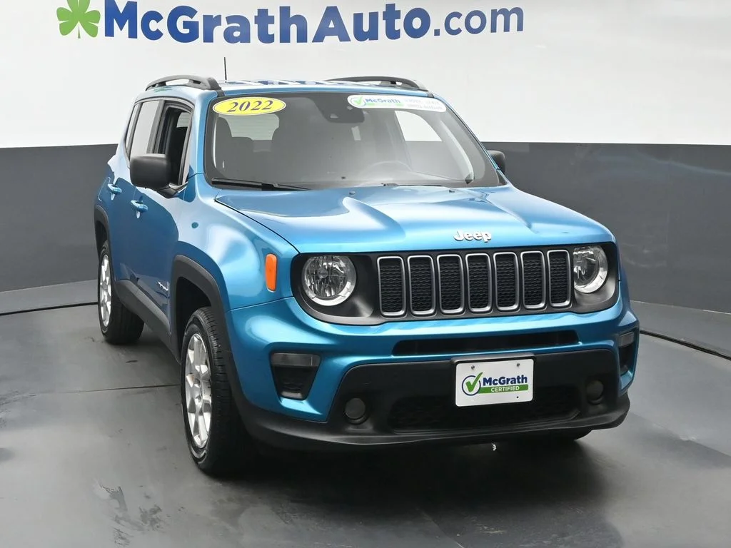 Certified Used 2022 Teal Jeep Latitude image 5