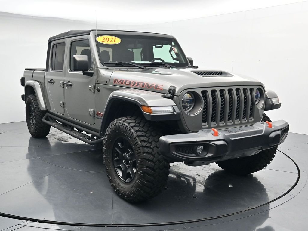 Used 2021 Gray Jeep Mojave image 2