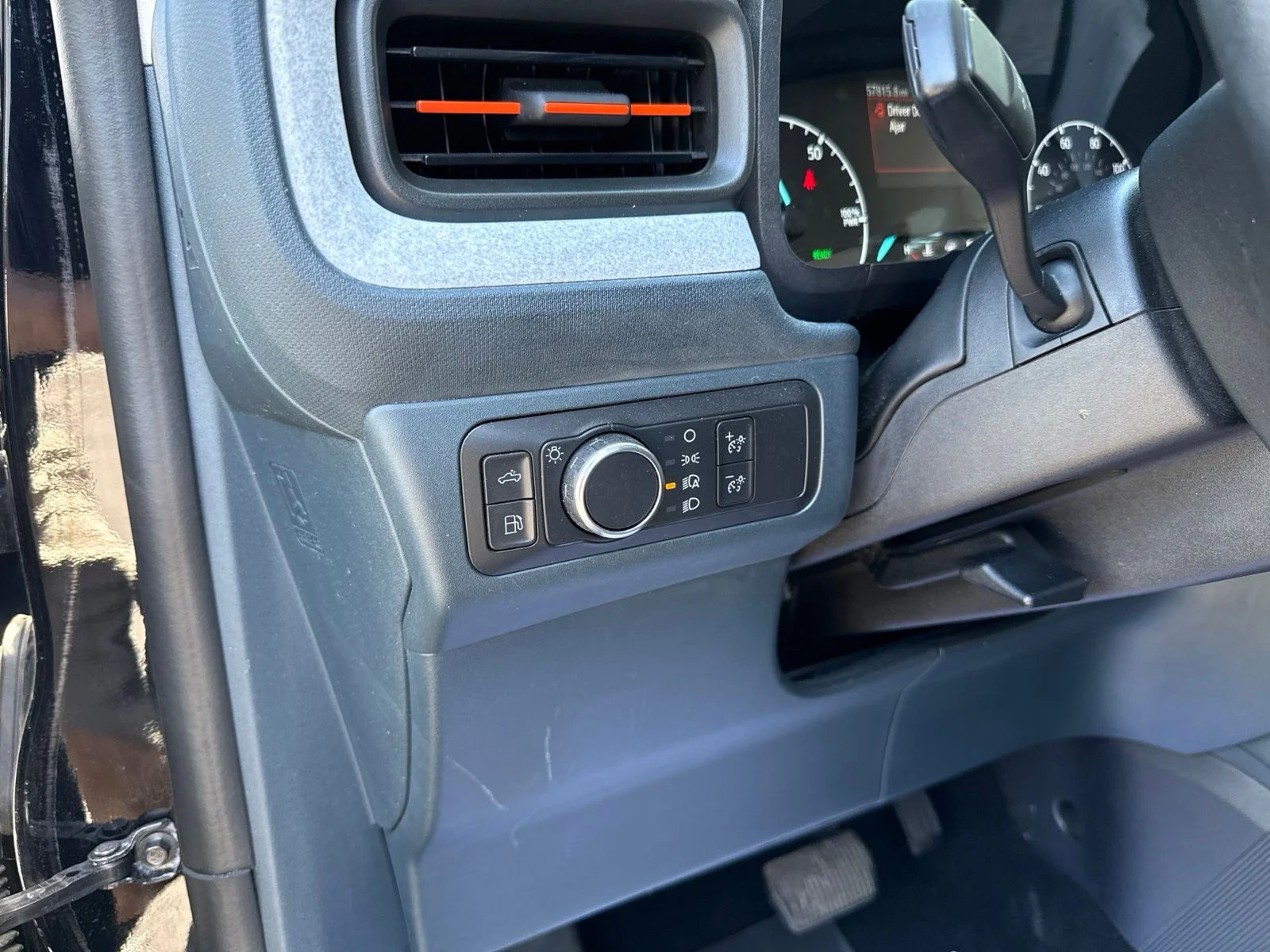 Used 2022 Black Ford XLT image 24
