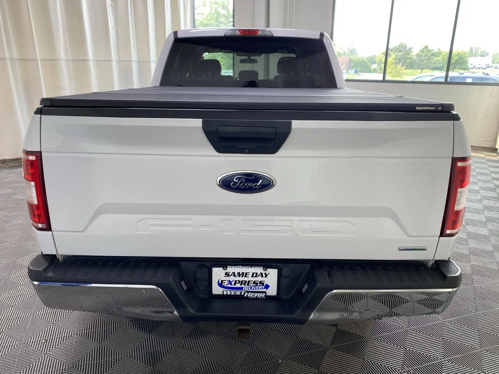 Used 2019 Oxford White Ford XLT image 7