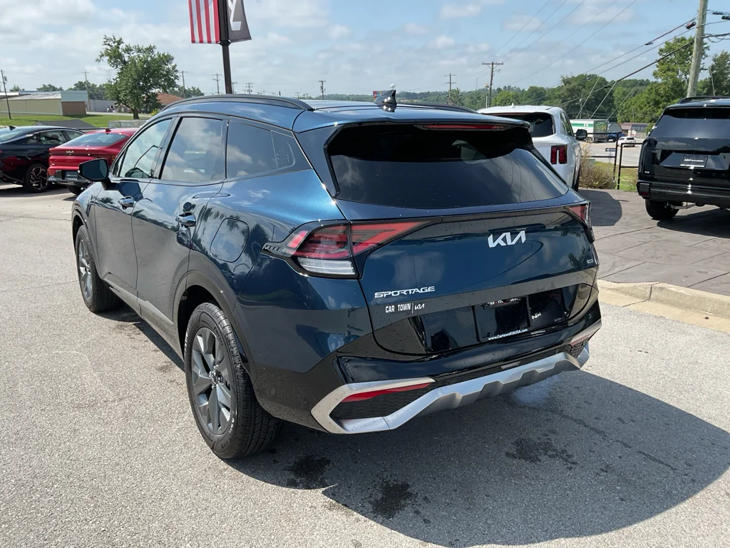 Used 2025 Vesta Blue Kia SX-Prestige image 8